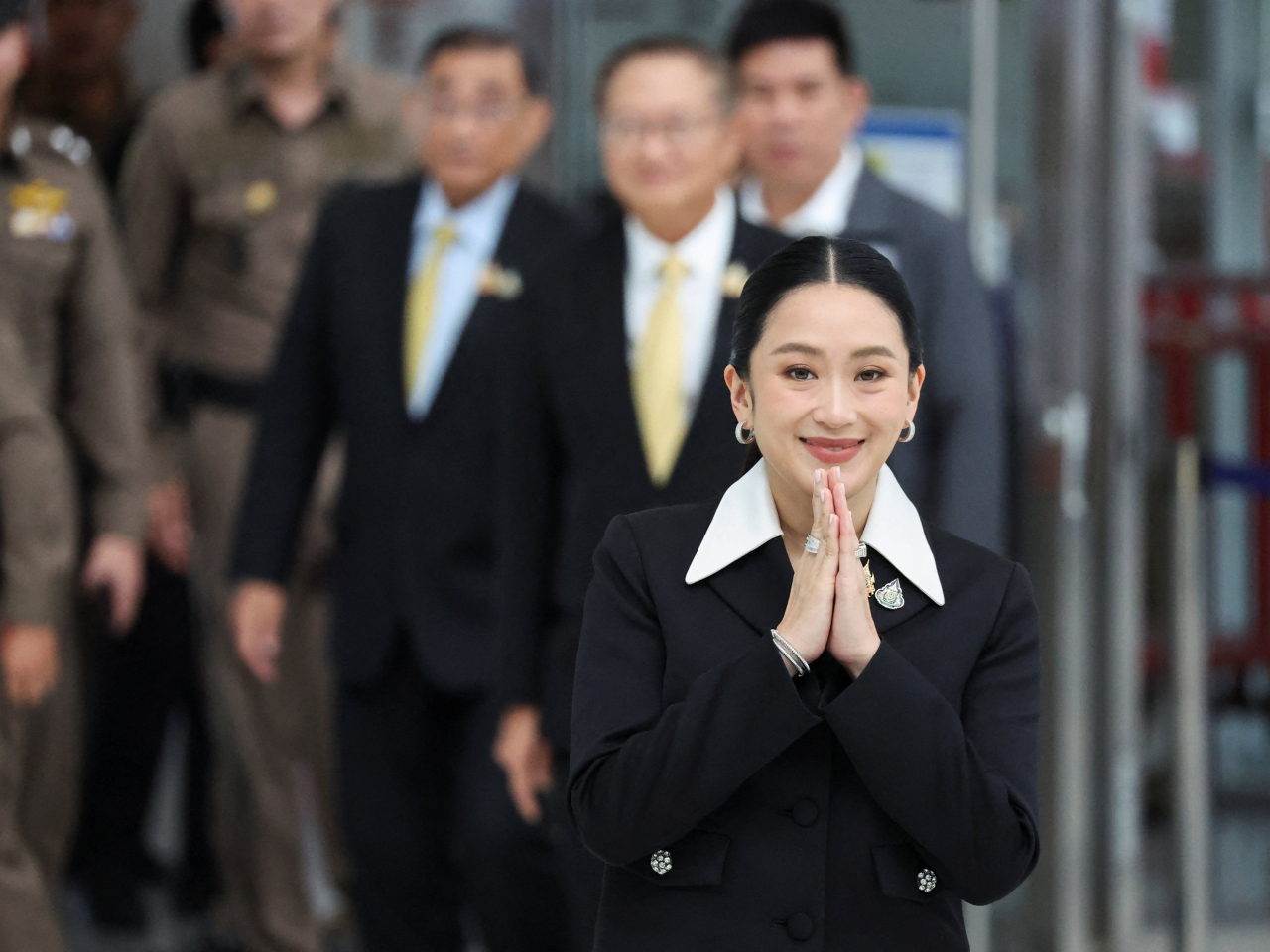 佩通坦早上抵達憲法法院出席聽證會。（路透社）