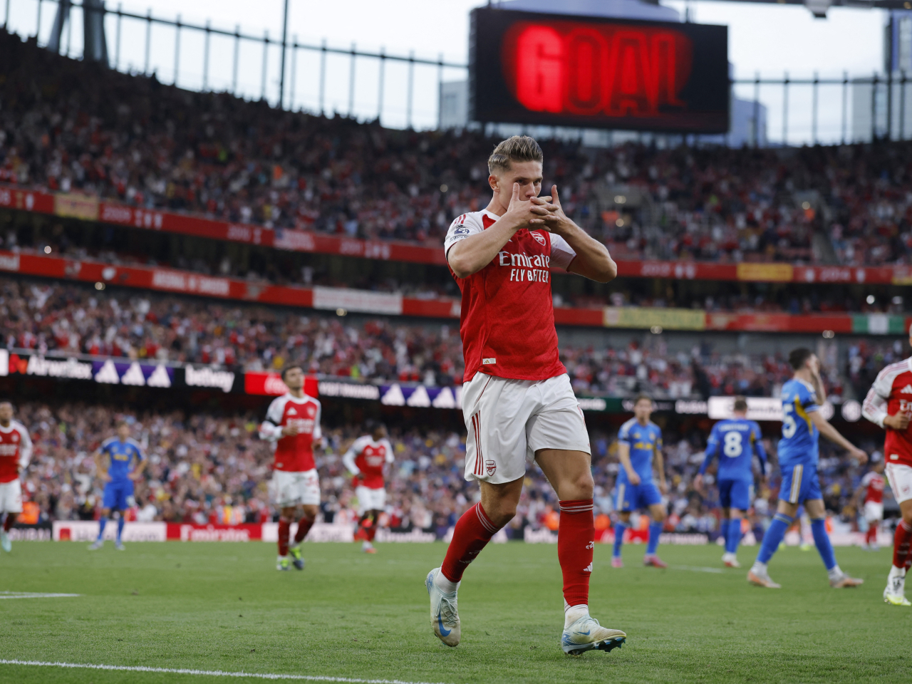 Arsenal's Viktor Gyokeres celebrates scoring their fifth goal at Emirates Stadium. Photo: Reuters