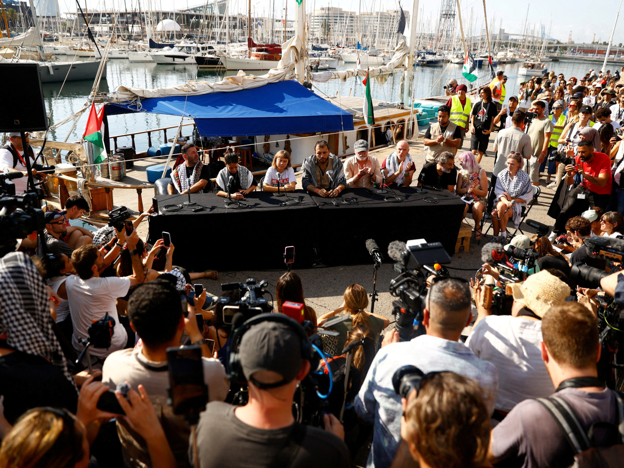 The Global Sumud Flotilla is leaving Barcelona for Gaza. Photo: Reuters