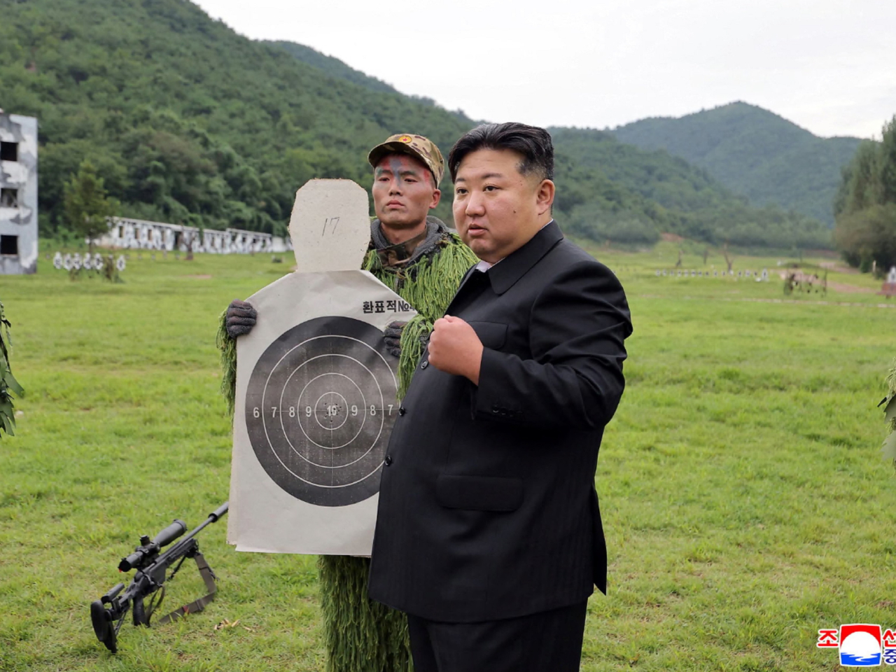 金正恩日前亦到一個基地，視察狙擊手部隊和特種作戰部隊訓練情況。（路透社資料圖片）