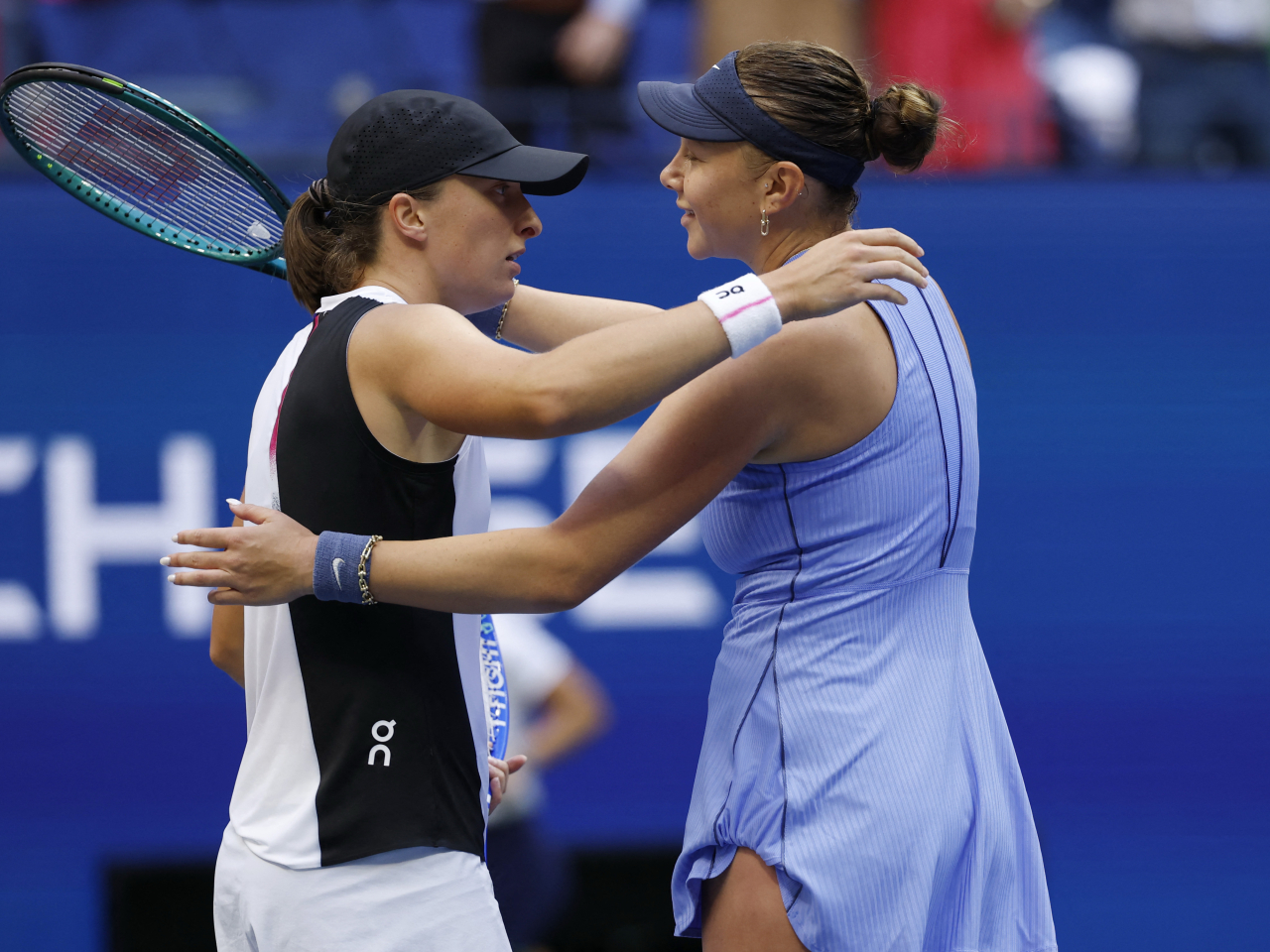 Anisimova got the upper hand against Swiatek to avenge her crushing Wimbledon final defeat in July. Photo: Reuters
