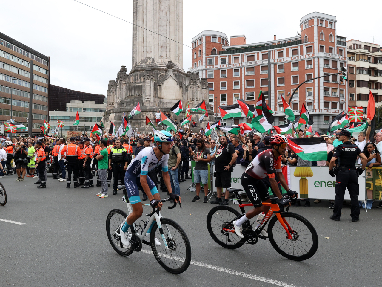 The race in Bilbao was into the final 20 kilometres when the announcement of an early finish came. Photo: Reuters
