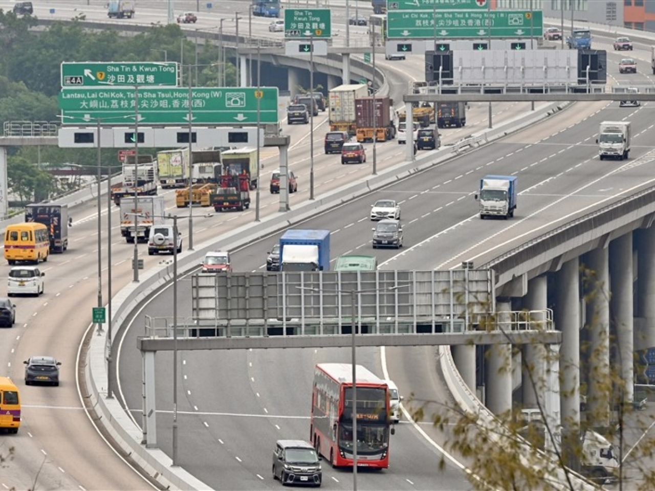 陳美寶說，明白社會冀網約車規管早日「落地」，政府會全力推進立法工作。（陳美寶網誌圗片）