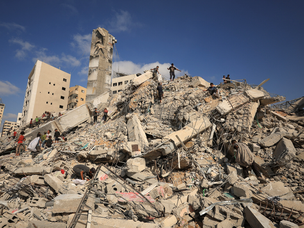 The Israeli military said the high-rise Gaza City tower was being used by Hamas. Photo: Reuters