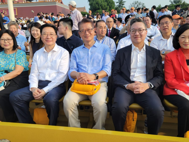 陳茂波早前與香港代表團成員一起參加中國人民抗日戰爭暨世界反法西斯戰爭勝利80周年大會。（陳茂波網誌圖片）