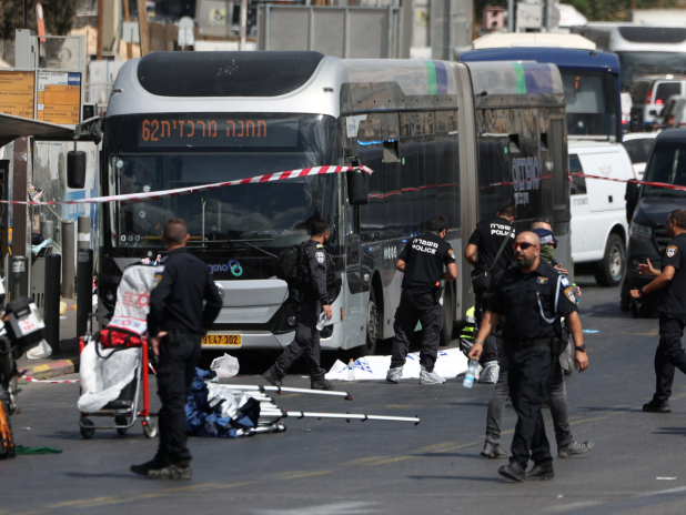 At least six dead in Jerusalem shooting - RTHK