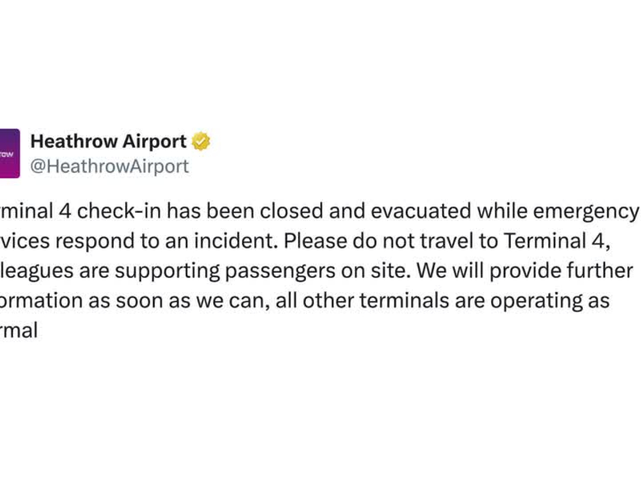 機場呼籲旅客不要前往四號客運大樓。（路透社）