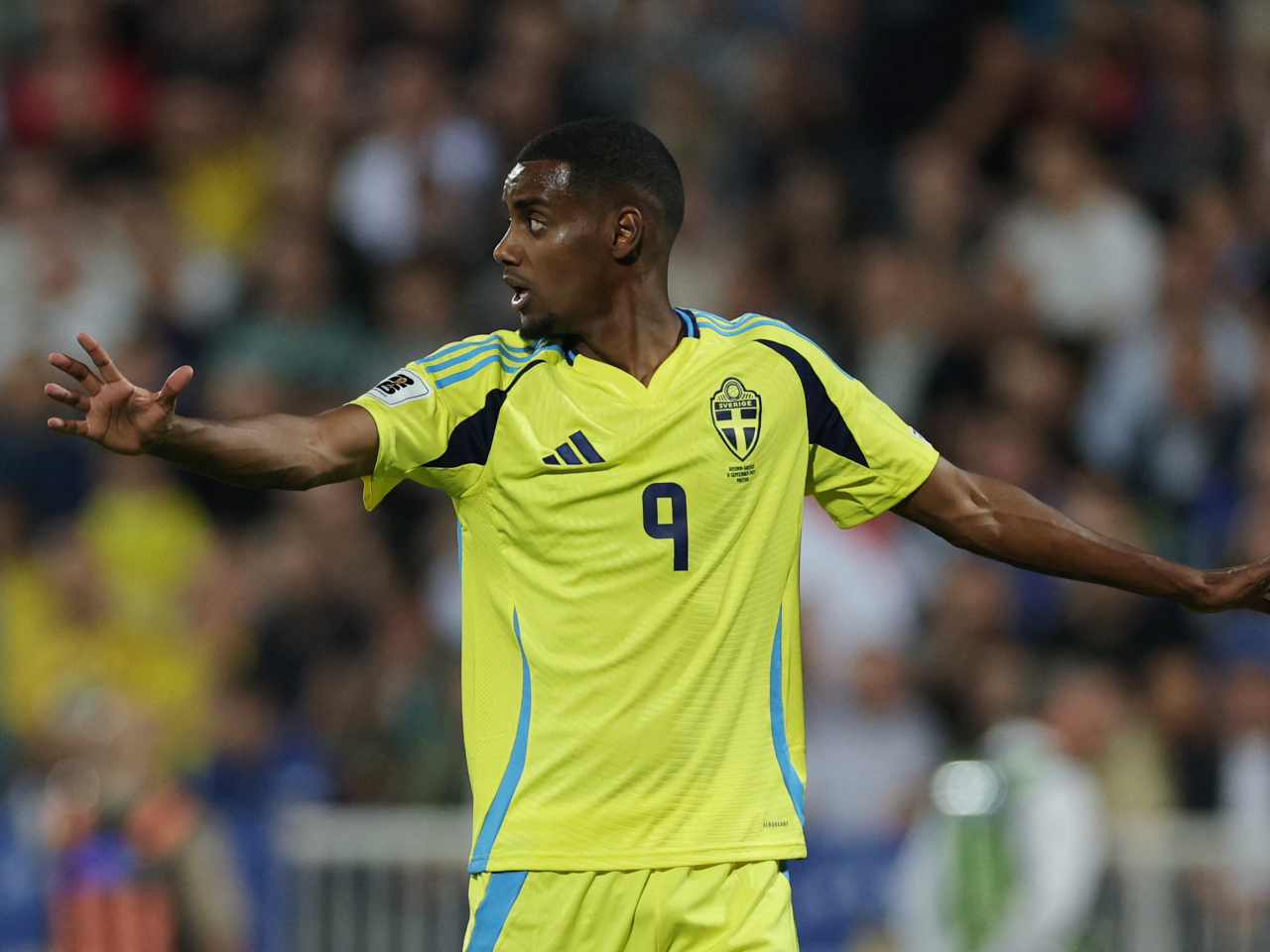 Alexander Isak played his first game of the season in Sweden's 2-0 defeat by Kosovo in a World Cup qualifier on Monday. Photo: Reuters