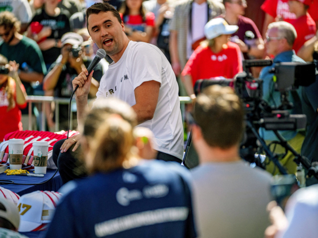 查理柯克在猶他州出席校園活動期間遭到槍擊。（路透社）