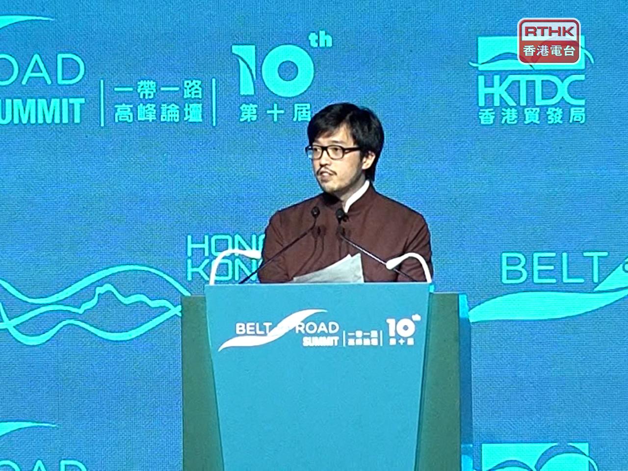 何力治表示，香港與中東兩地關係密切，中東擁有龐大發展機會。（郭志強攝）