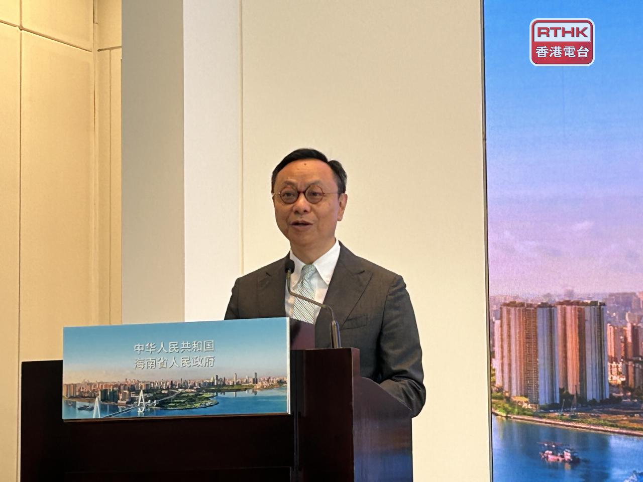 陳維民表示，今次海南省政府再次在港發債，有助完善人民幣債券品種及債券收益率曲線。（羅煒皓攝）