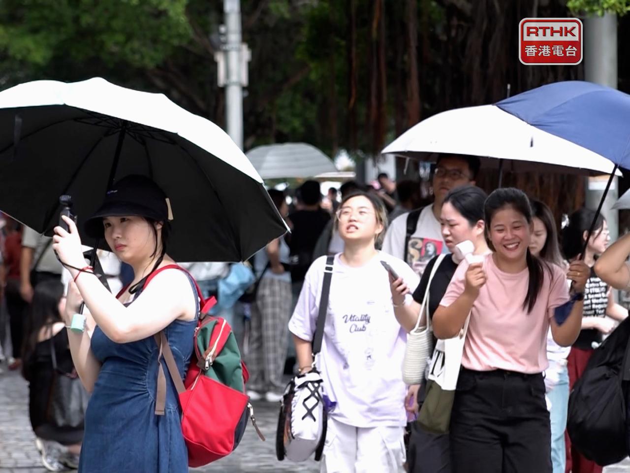 8月初步訪港旅客數字為515萬人次，創下疫情後單月新高。（港台圖片）