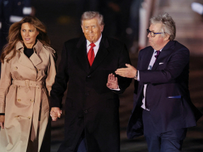 Donald Trump and first lady Melania Trump are greeted by Viscount Henry Hood, representing Britain&#039;s King Charles, as they arrive for their state visit to Britain. Photo: Reuters