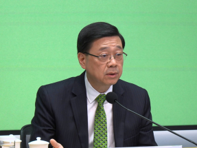 施政報告2025｜特首：部門首長責任制不會取代現有任何問責制