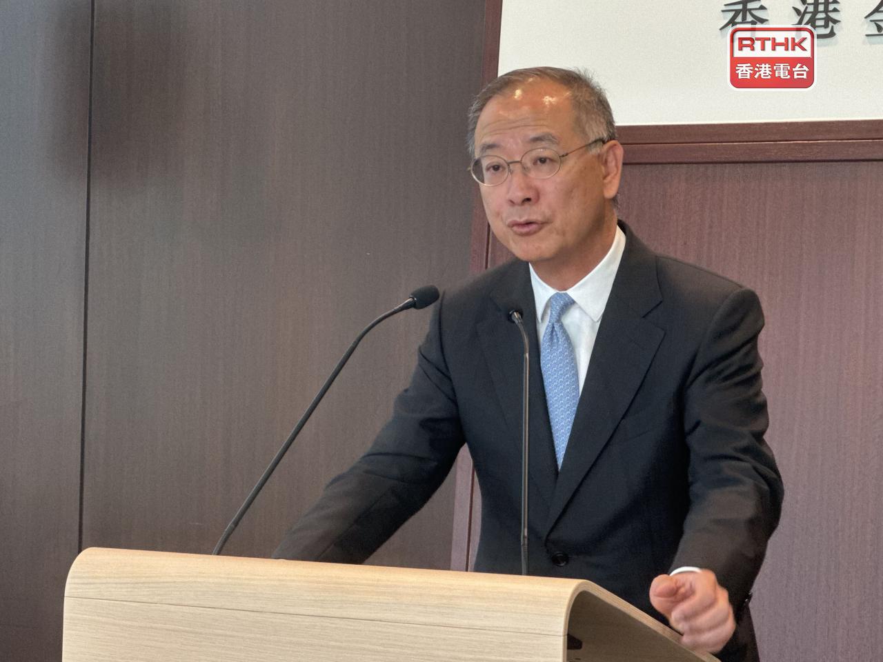 余偉文表示，如果減息，將可以稍為減輕個人及企業的債務負擔，對經濟及樓市有一定正面影響。（張詩民攝）