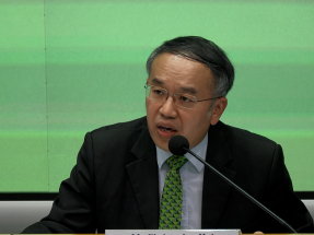 施政報告2025｜許正宇：香港發展成黃金交易中心有獨特優勢