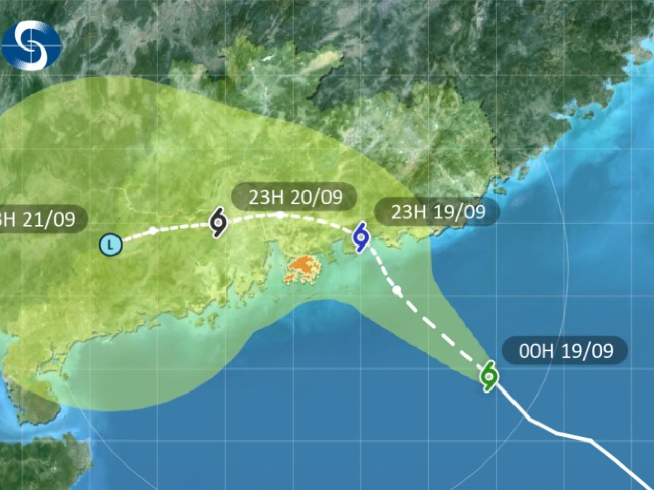 天文台說，按照現時預測路徑，熱帶氣旋米娜今日稍後至星期六初時登陸廣東東部沿岸。（天文台網站截圖）