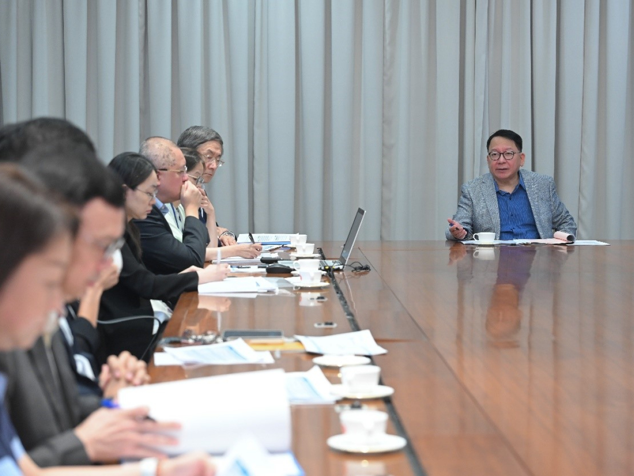 陳國基主持應對極端天氣督導委員會會議，進一步督導和統籌協調各相關部門做好準備工作。（政府新聞處）