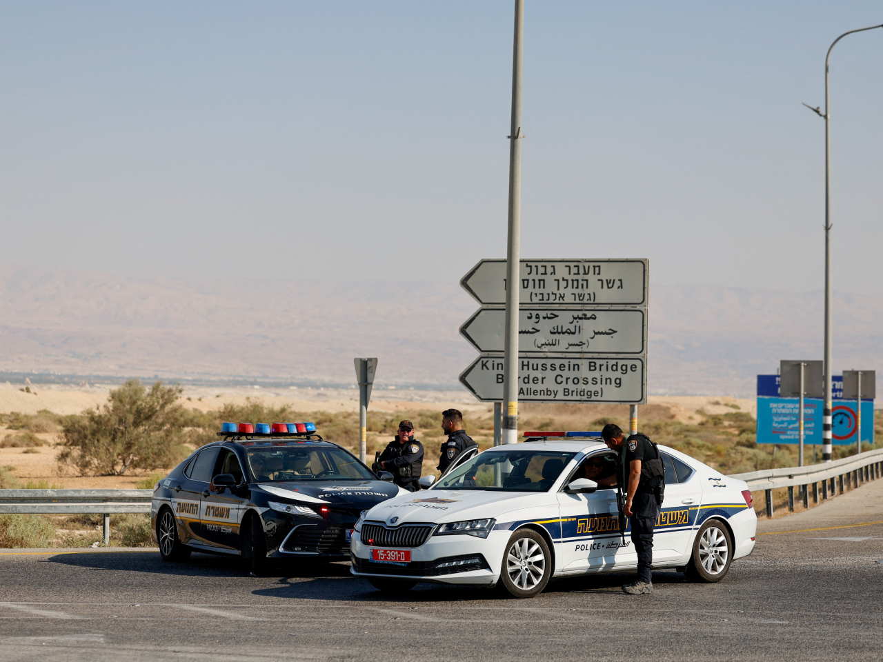 Israeli police guard the Allenby Crossing following an attack that killed two Israeli soldiers. File photo: Reuters