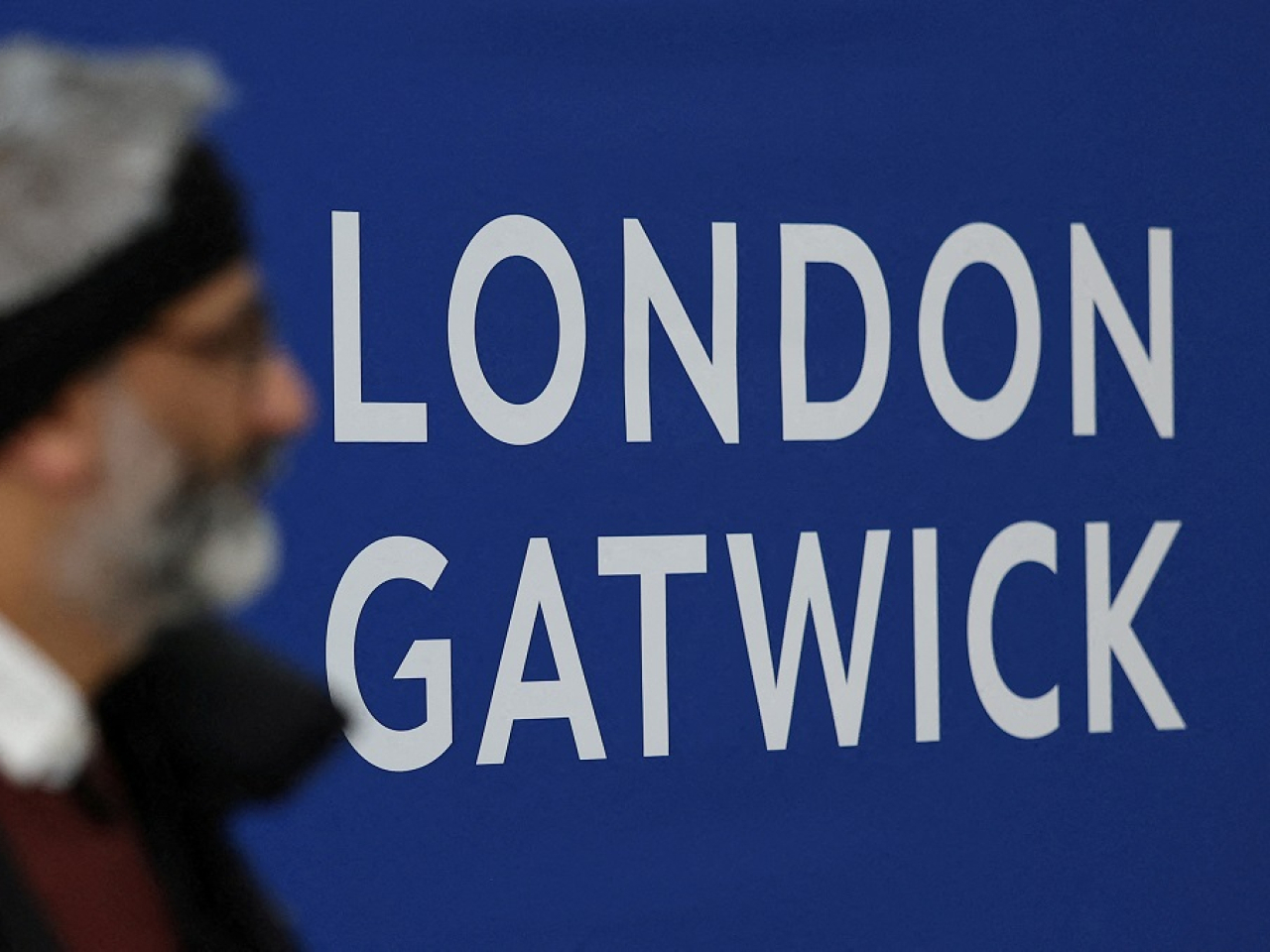 The privately funded plan will involve the airport moving its emergency runway 12 metres north to allow it to be fully functional. Photo: Reuters