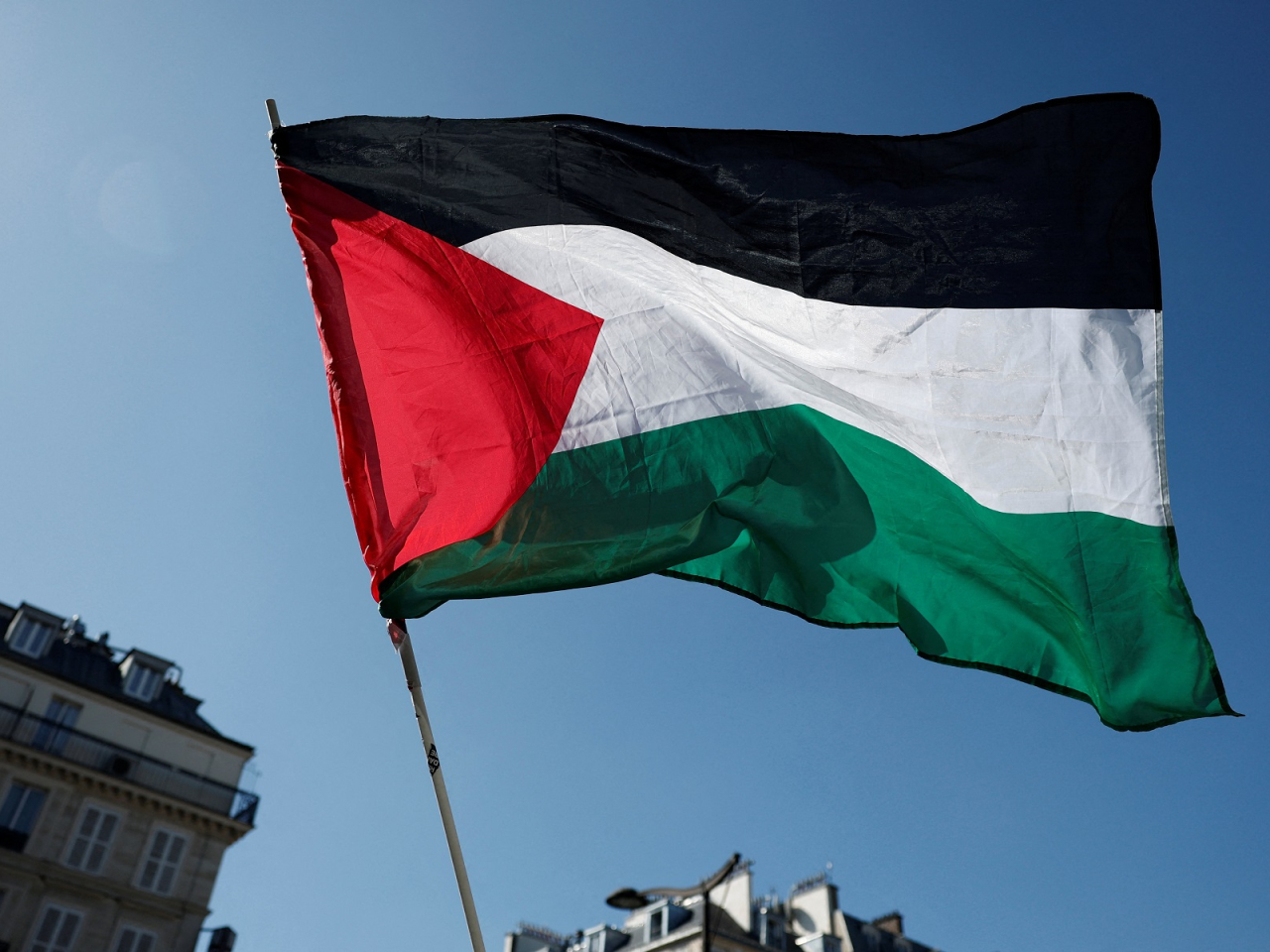 Some Palestinians have welcomed the recognition of a Palestinian state by western powers, but many Israelis think it's premature. Photo: Reuters