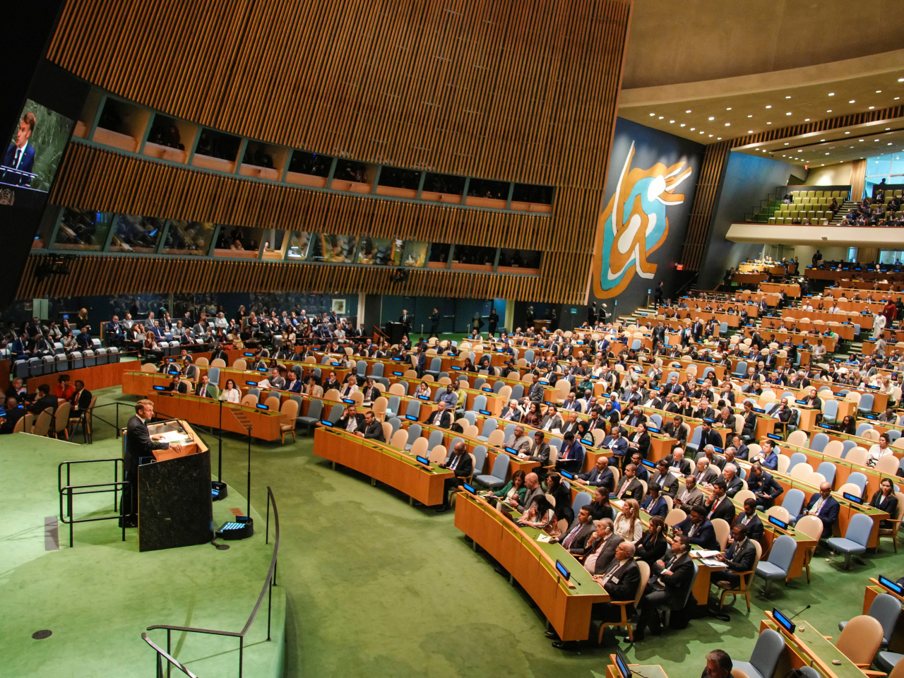 Emmanuel Macron addresses the UN General Assembly. Photo: Reuters