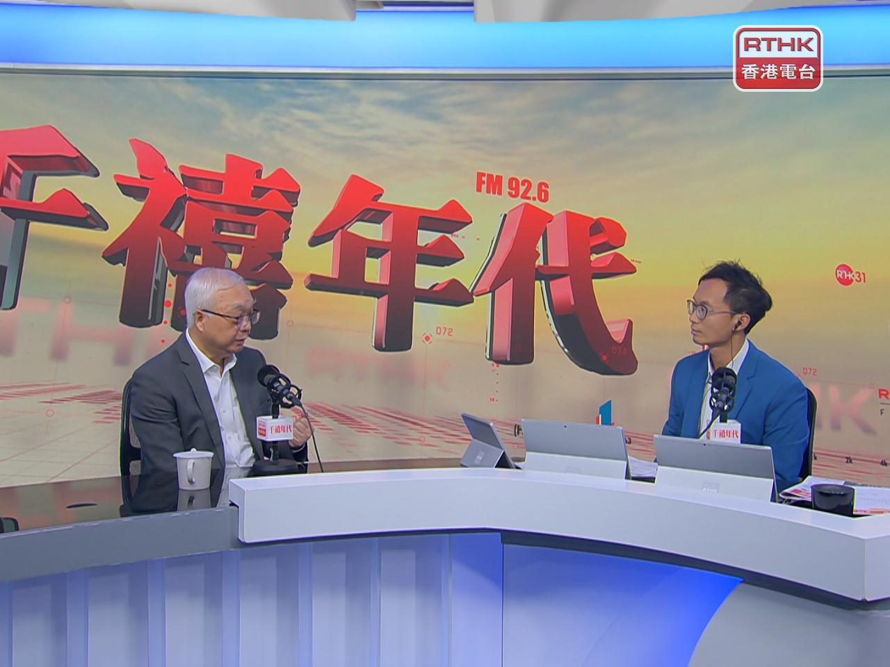 謝展寰說，很多市民都有飼養寵物，認為推出有關措施可以帶來全新商機。（劉澤浩攝）