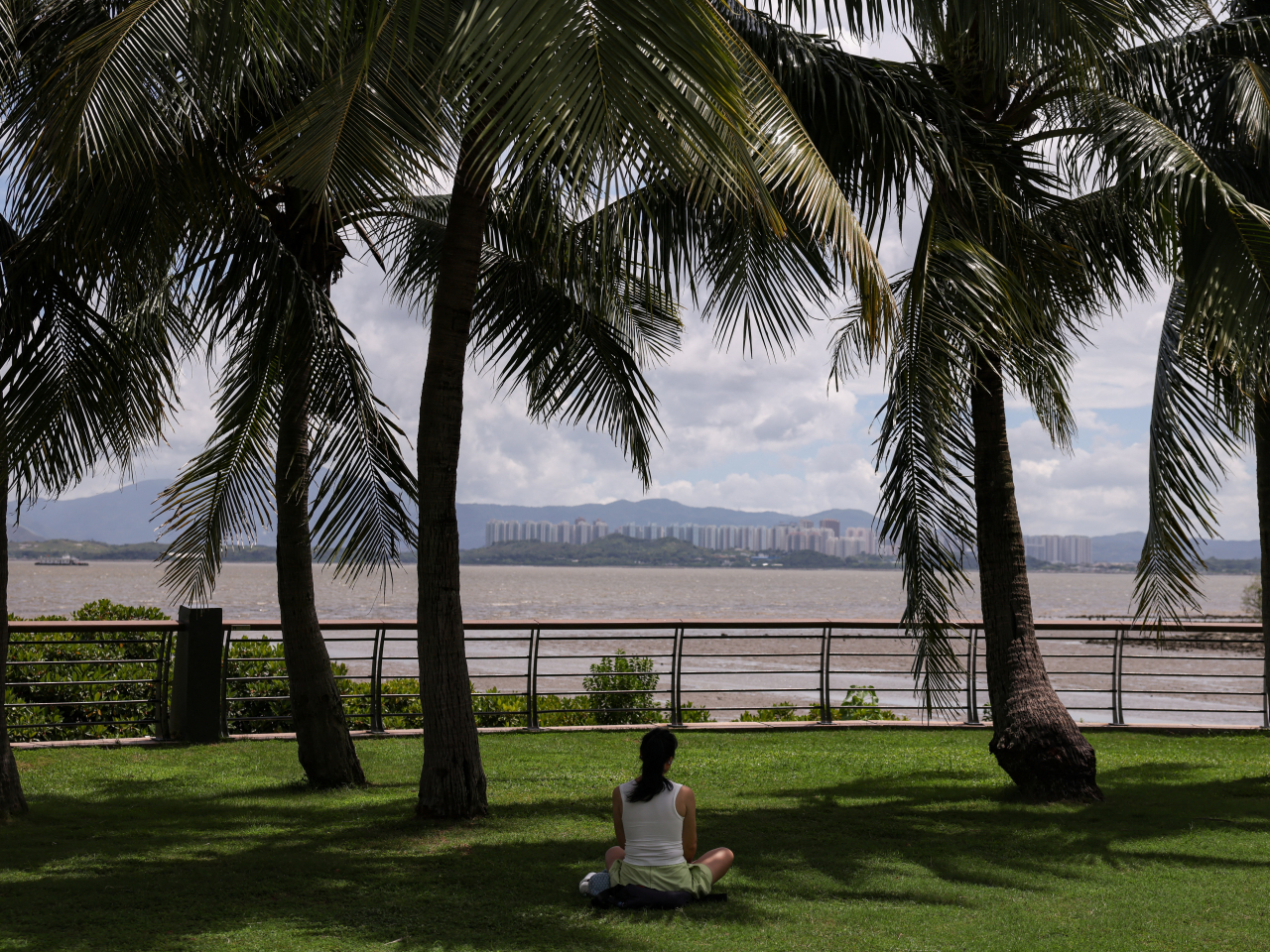 The National Meteorological Center forecast Ragasa would make landfall between Shenzhen, pictured, and Xuwen county in Guangdong on Wednesday. File photo: Reuters