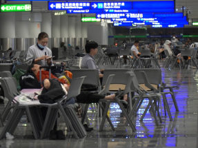 No passenger flights to leave HK before midnight