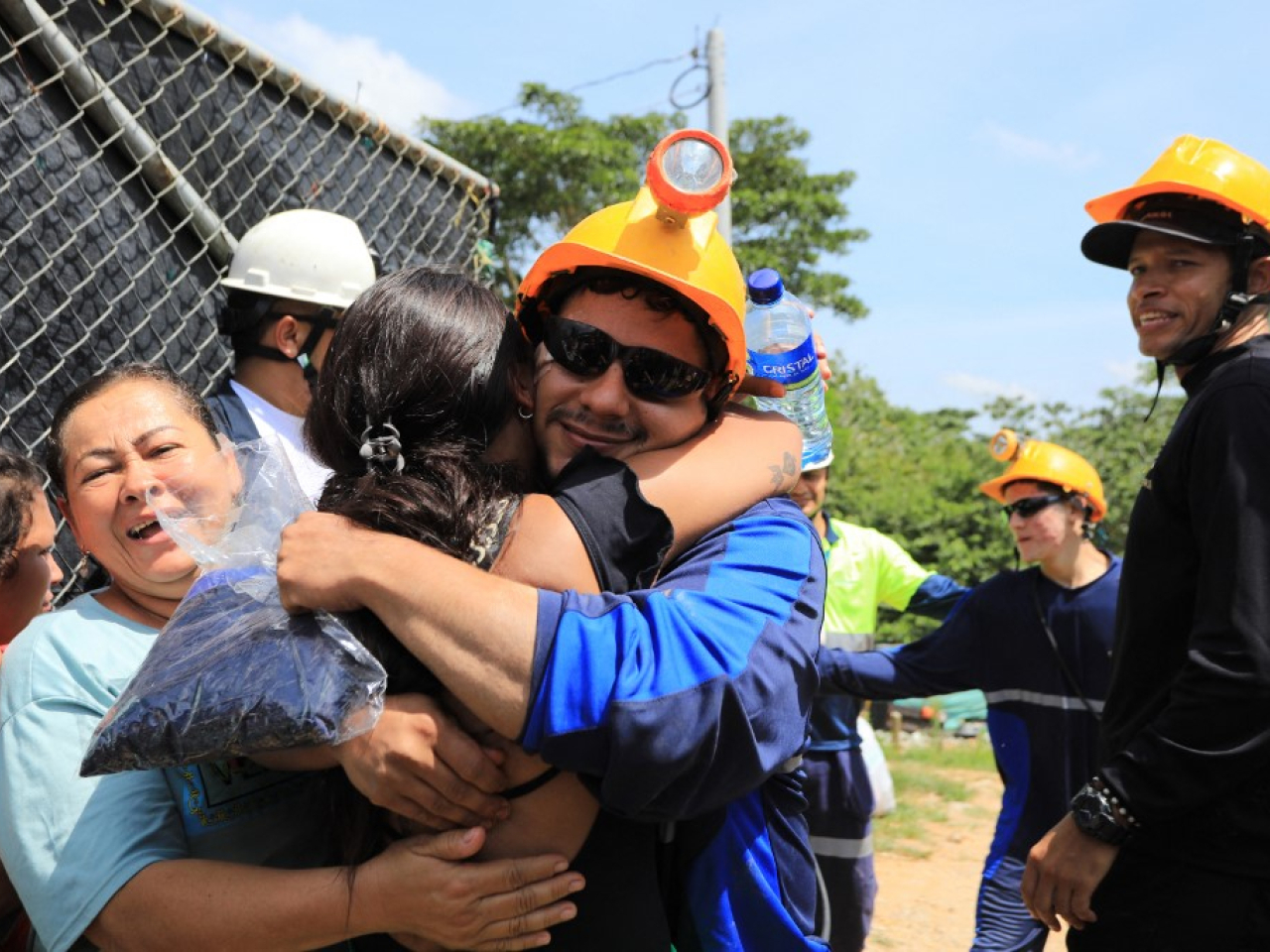 The miners had been receiving food, water and oxygen through underground pipelines. Photo: RTHK