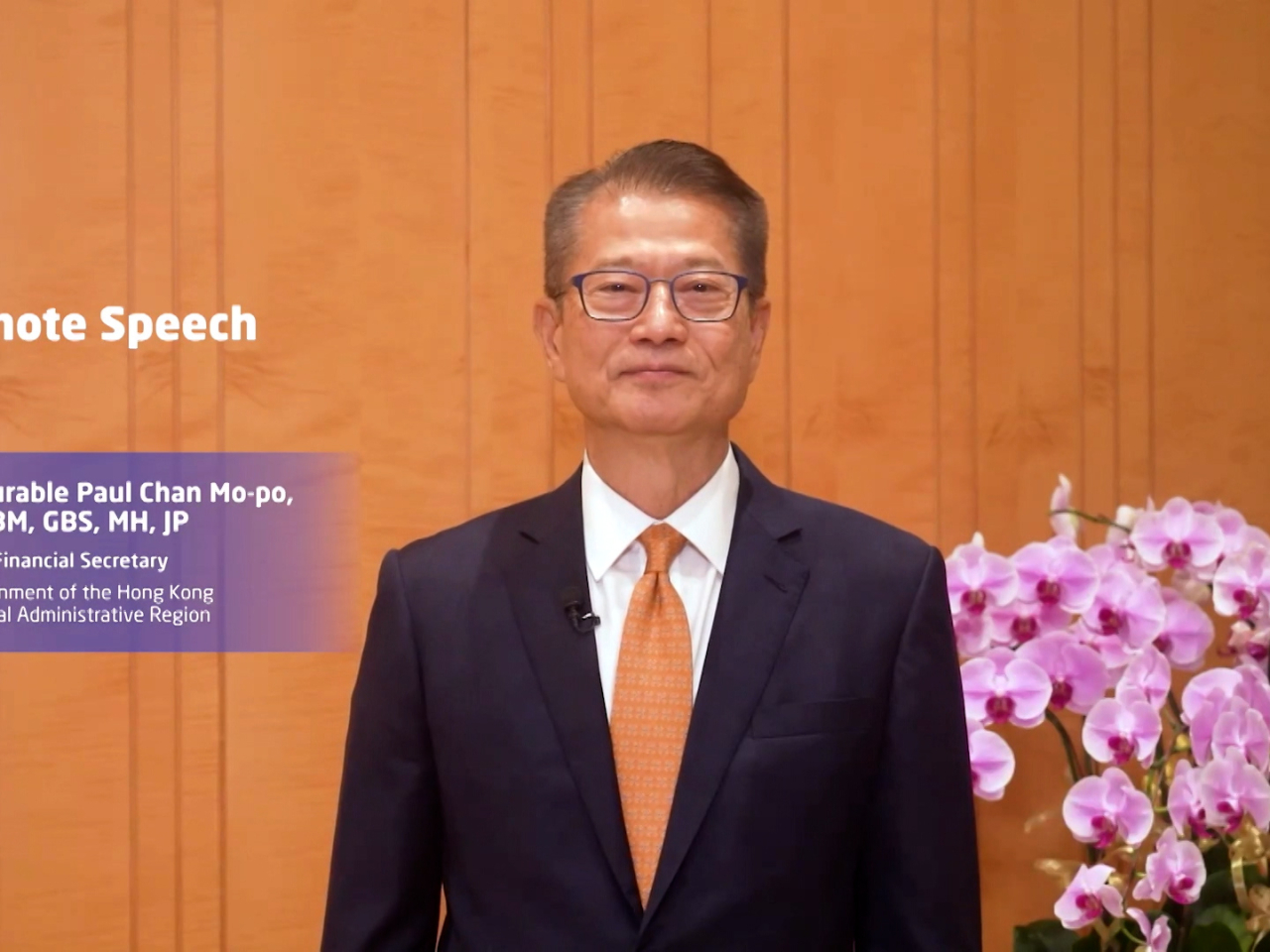 陳茂波表示，本港致力建立更有活力的固定收益及貨幣市場生態系統，為國際發行人和投資者創造持久價值和新的機會。（線上論壇截圖）