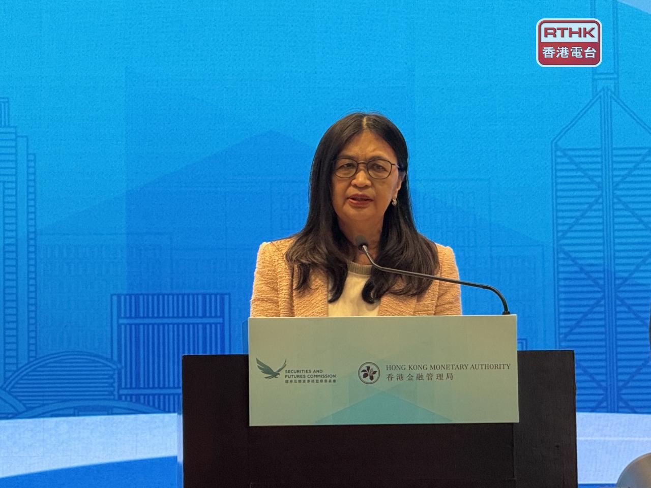 梁鳳儀稱路線圖提出推動回購交易，會與相關業界研究如何建立中央交易對手結算。（趙嘉駿攝）