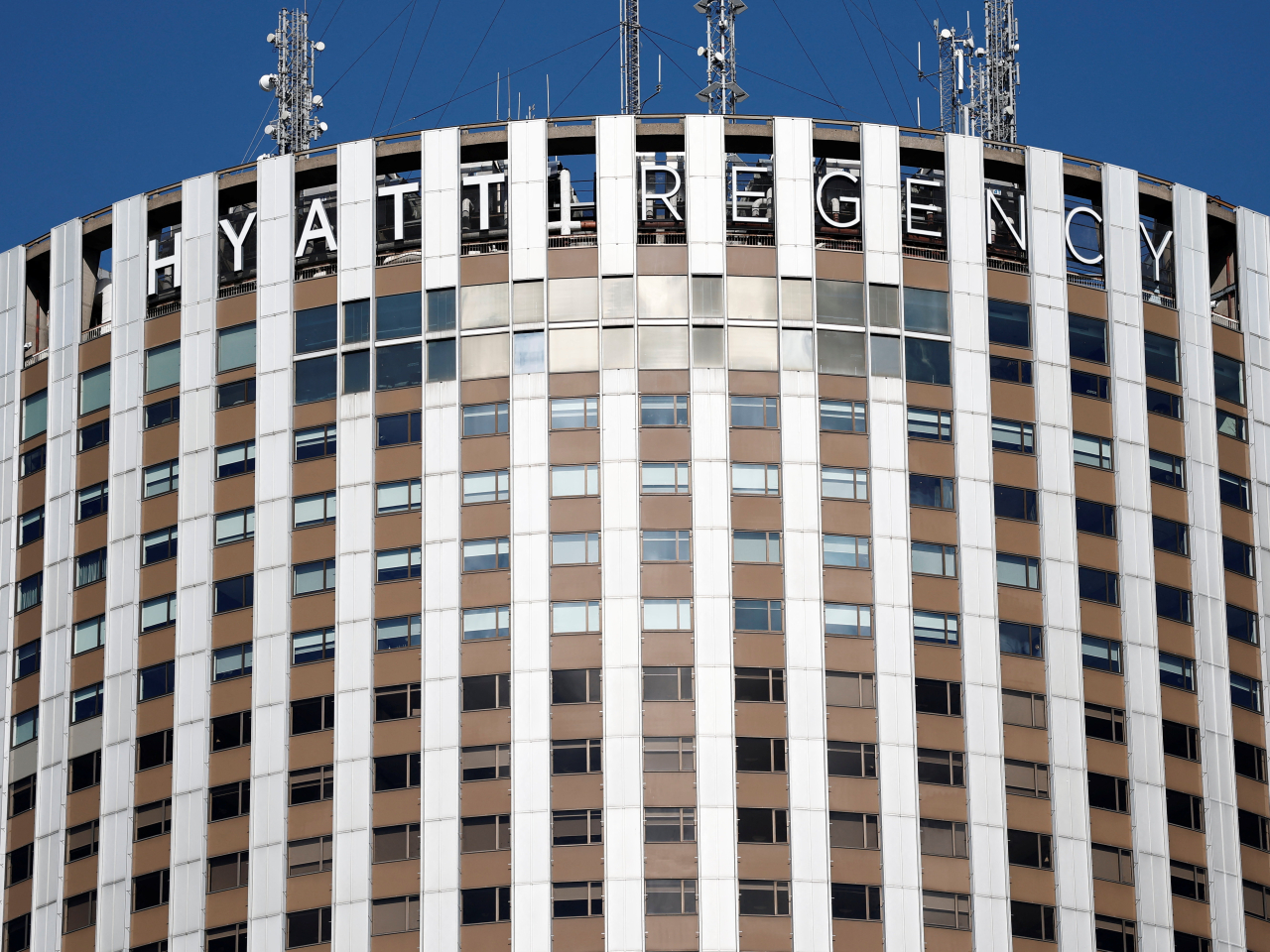 The body of Nkosinathi Emmanuel Mthethwa was discovered at the foot of the Hyatt Regency Hotel in Porte Maillot, Paris. Photo: Reuters