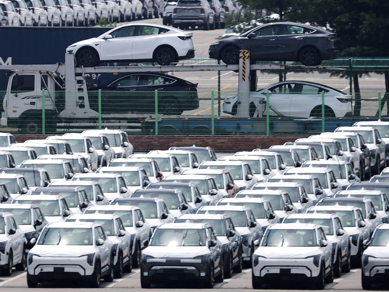 南韓9月出口按年升12.7%，高於市場預期的7.2%，創14個月最快增速。（路透社資料圖片）