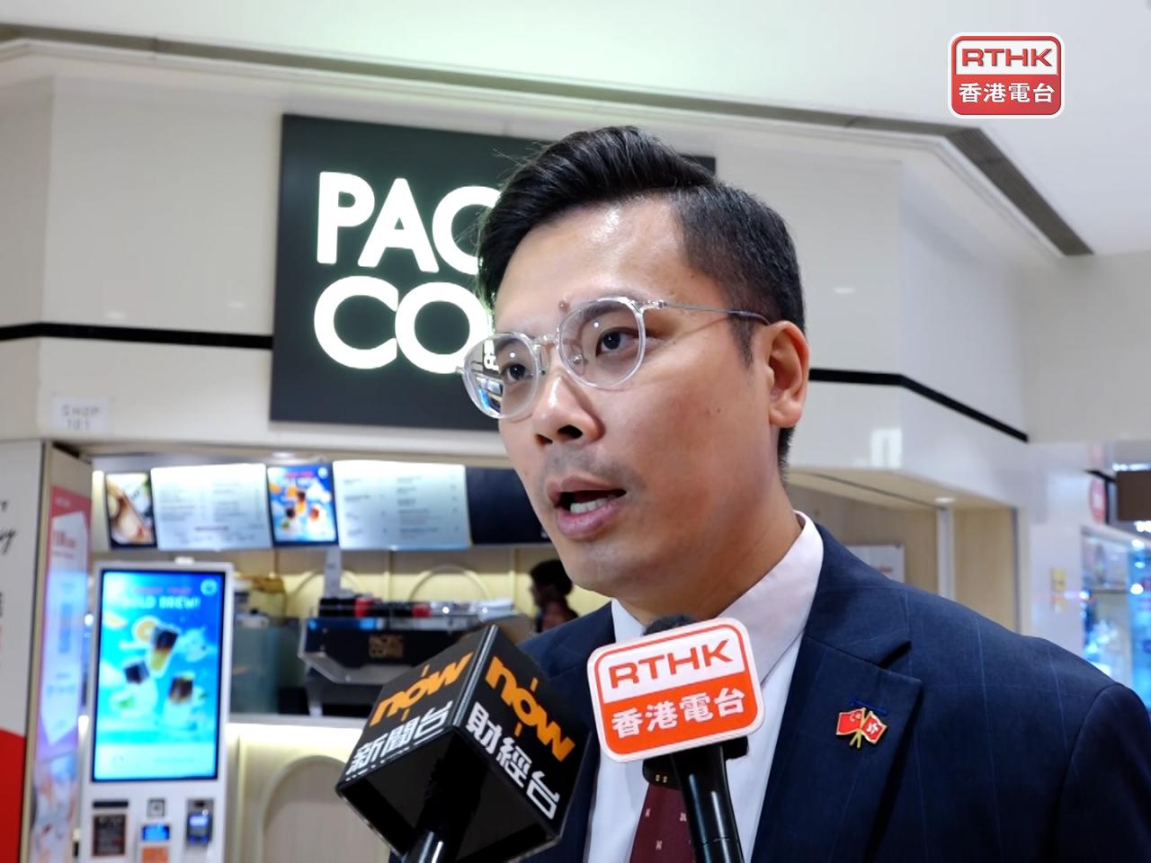 梁文廣表示，應循序漸進處理簡樸房問題，先理順整個執行細節。（游樹榮攝）