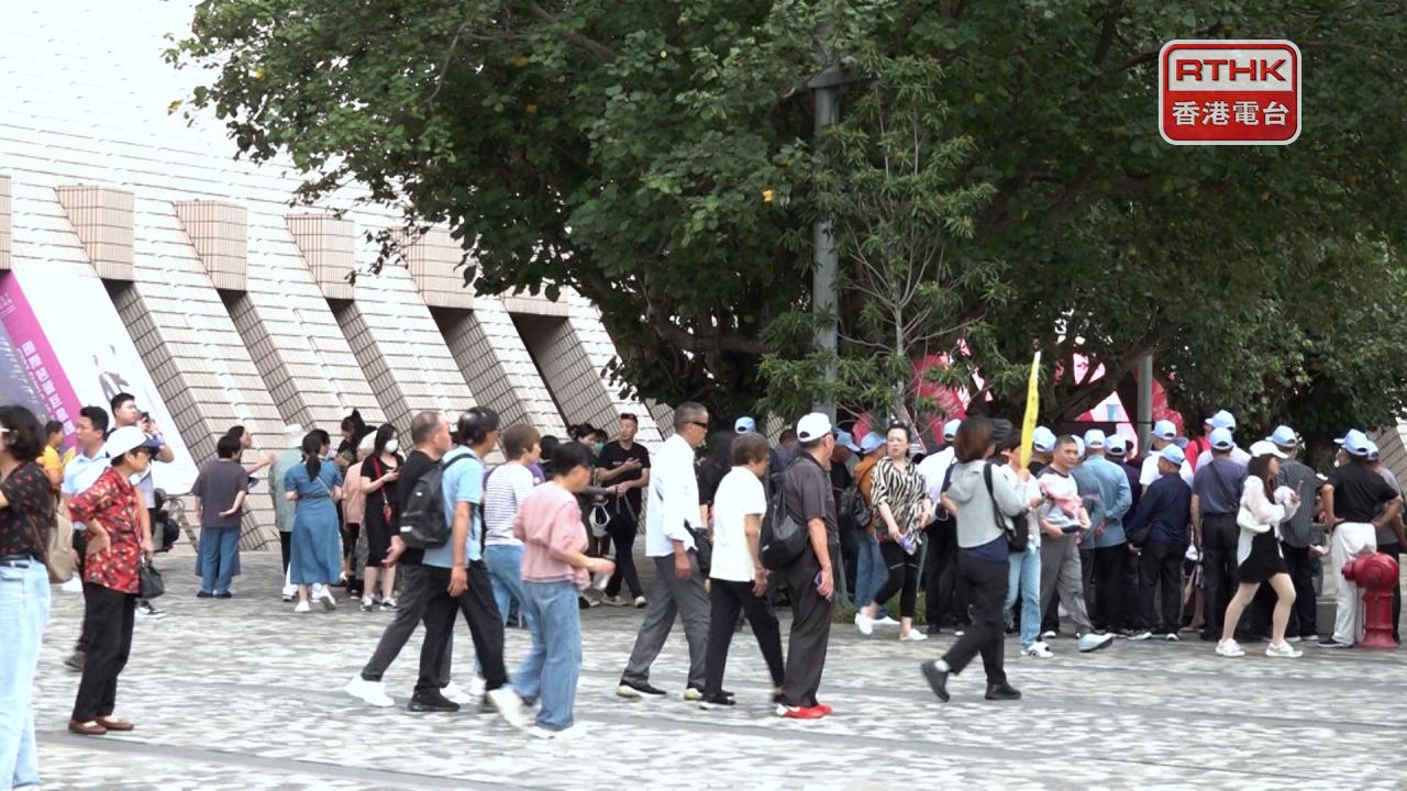 More mainland tourists to visit HK for Golden Week