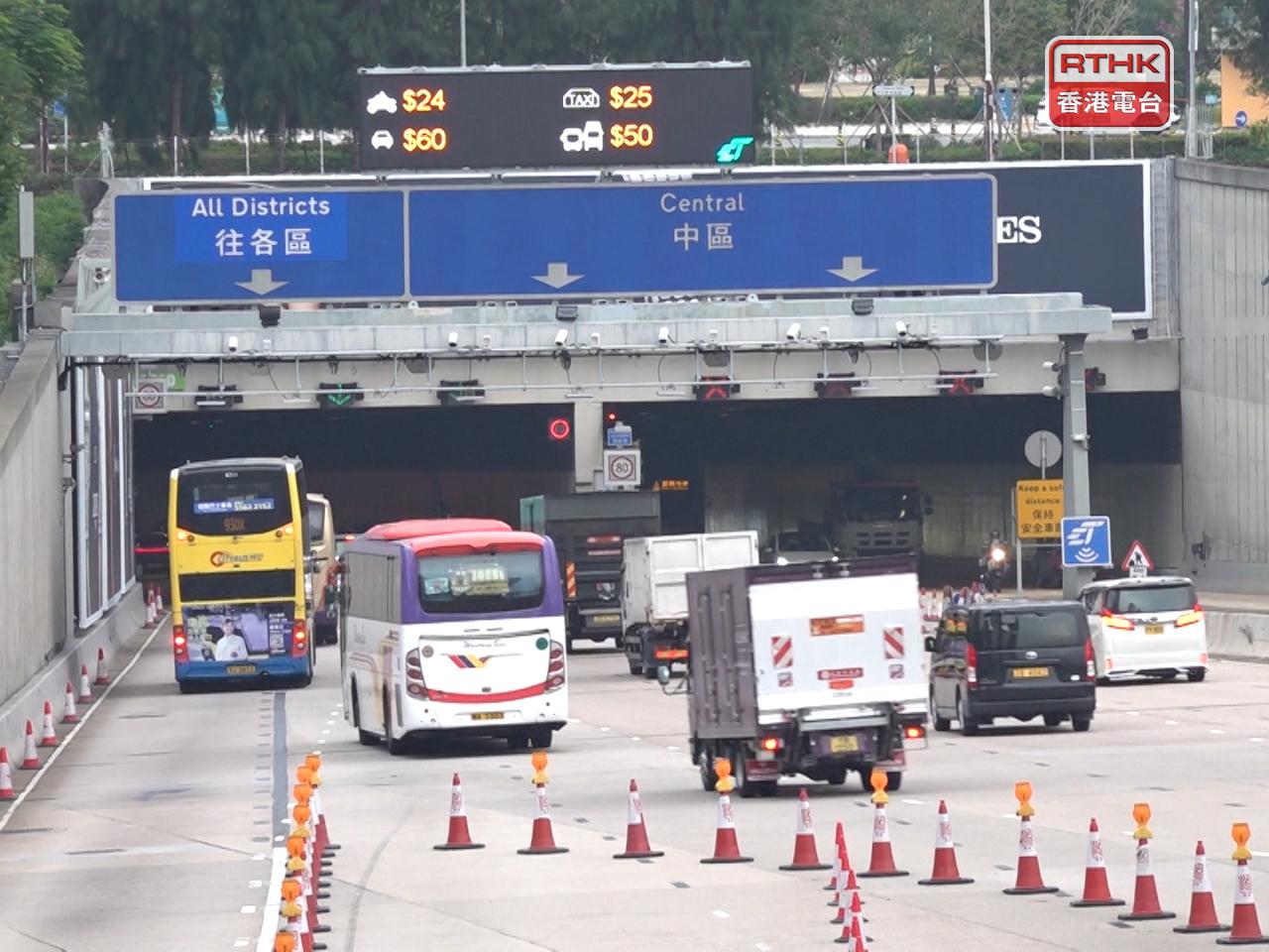 運輸署表示，接納建議，已檢討有關資訊發放安排，並跟進改善措施。（港台圖片）