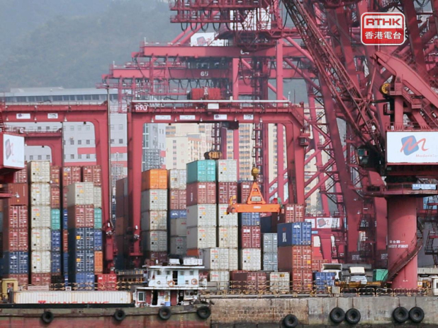 現代貨箱碼頭宣布，將於傍晚6時開始，恢復所有吉櫃交收服務。（港台圖片）