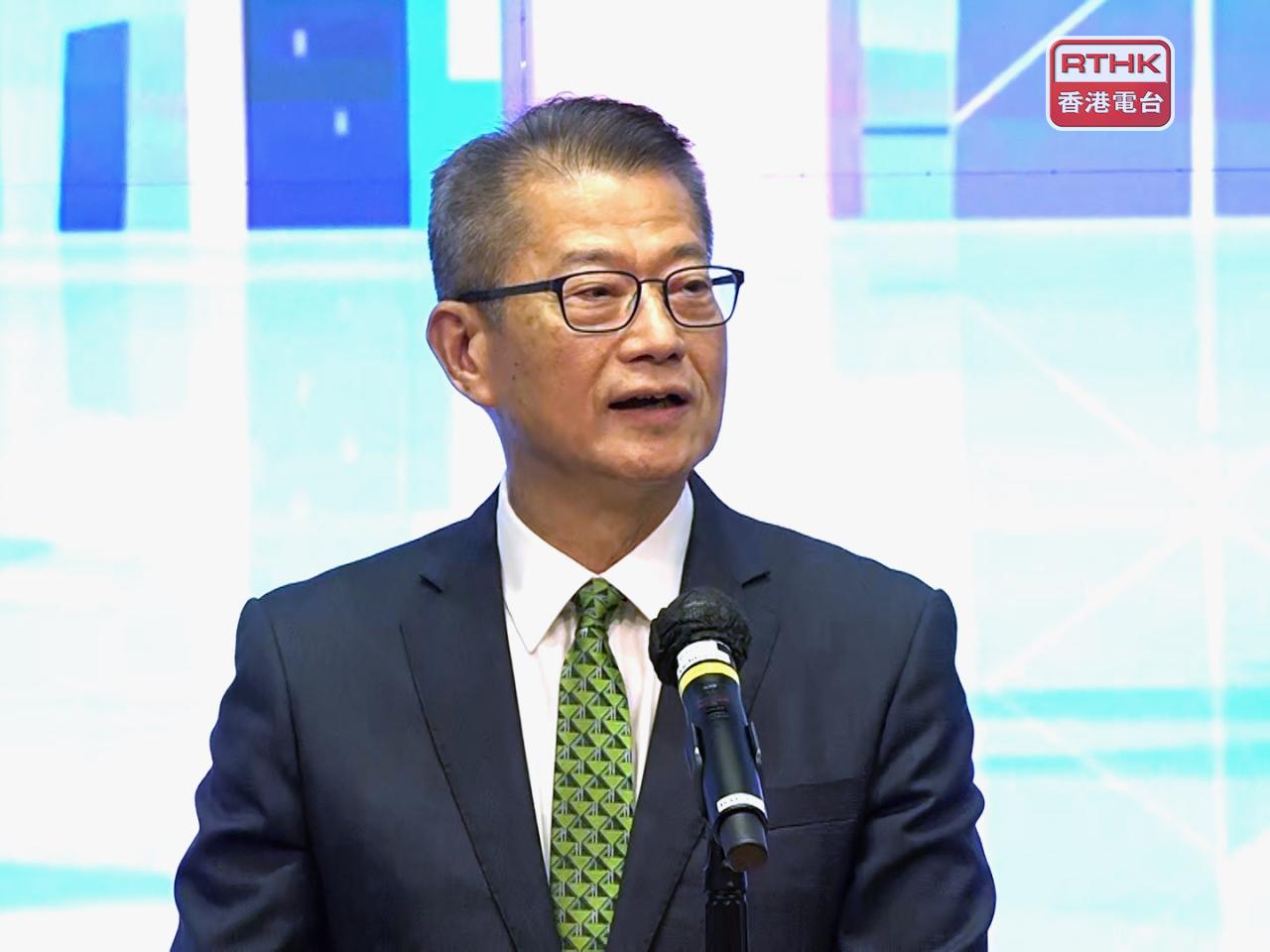 陳茂波表示，內地企業出海發展是大勢所趨。（郭志強攝）