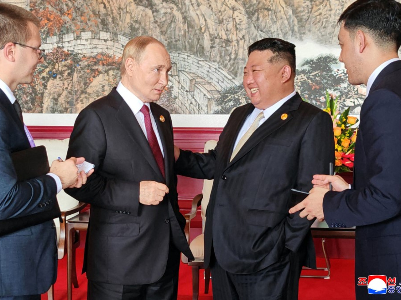 金正恩上月初在北京與普京會面。（法新社資料圖片）