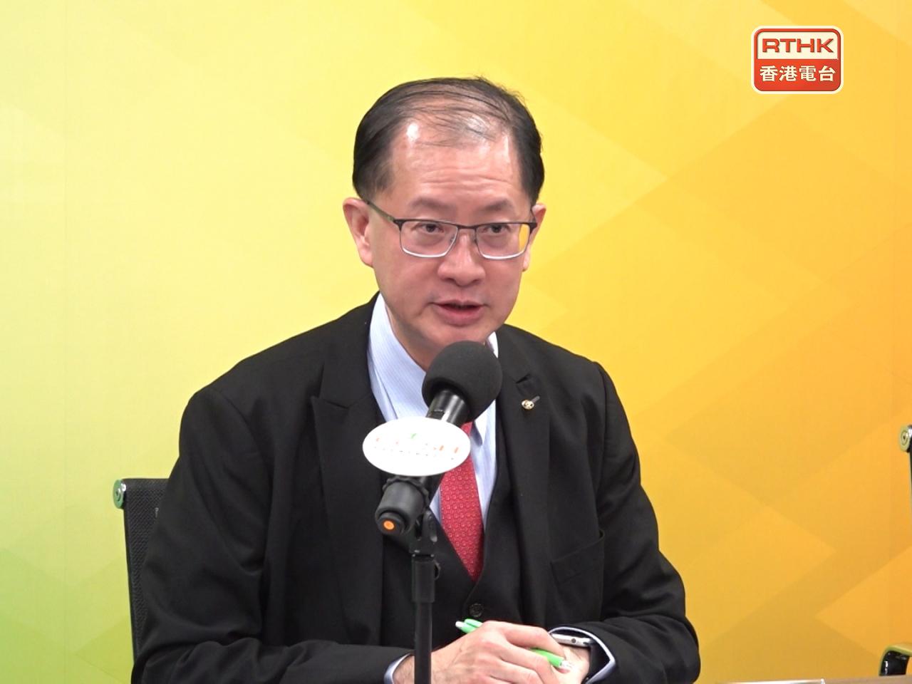 湯修齊說，委員會將與教育局保持密切聯繫，希望以科學角度向中小學生解釋電子煙禍害、電子煙導致的疾病和經濟損失，加強公眾教育。（港台圖片）