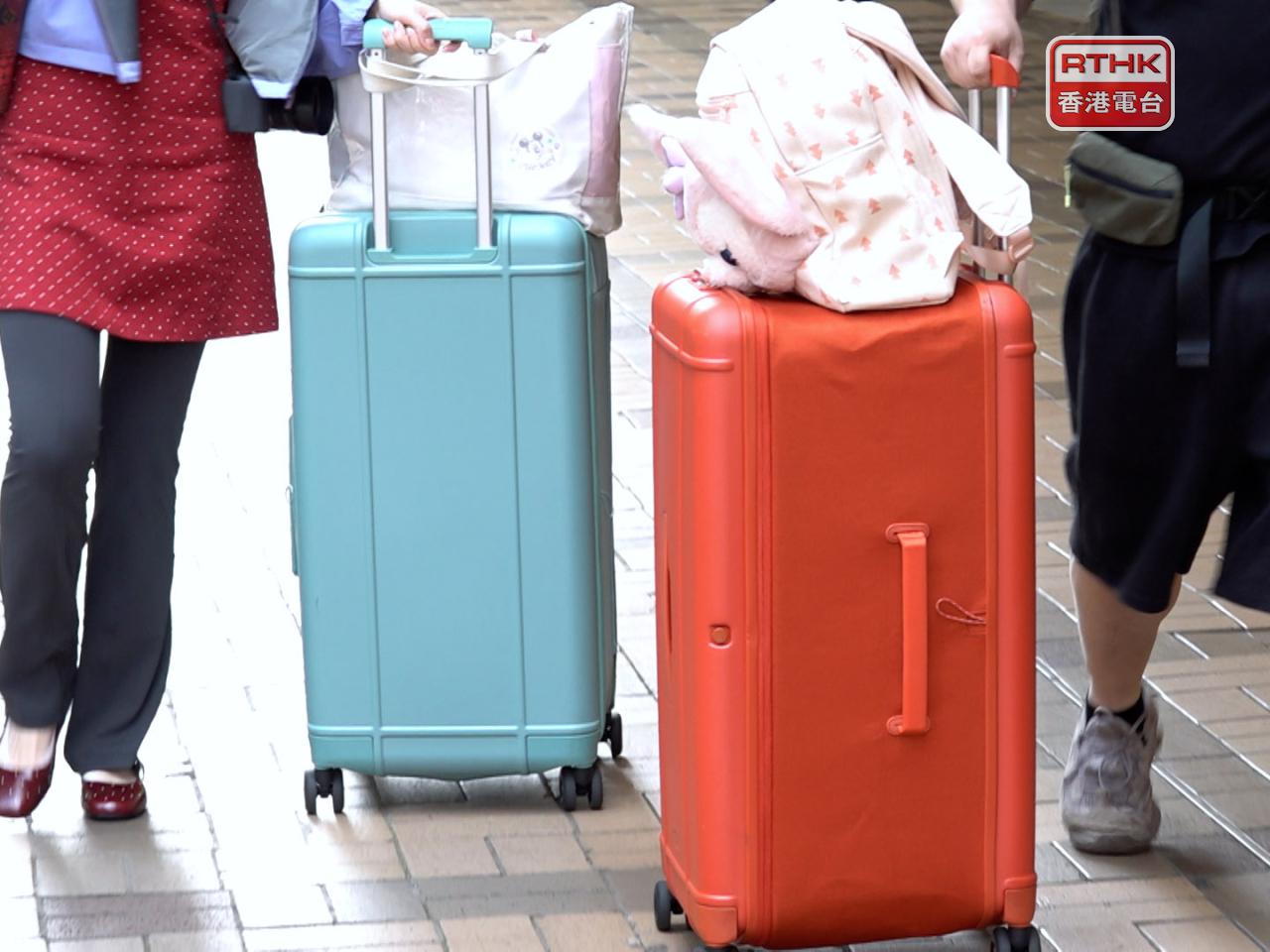 黃金周首7日逾129萬人次內地客入境　旅議會指過千內地團訪港