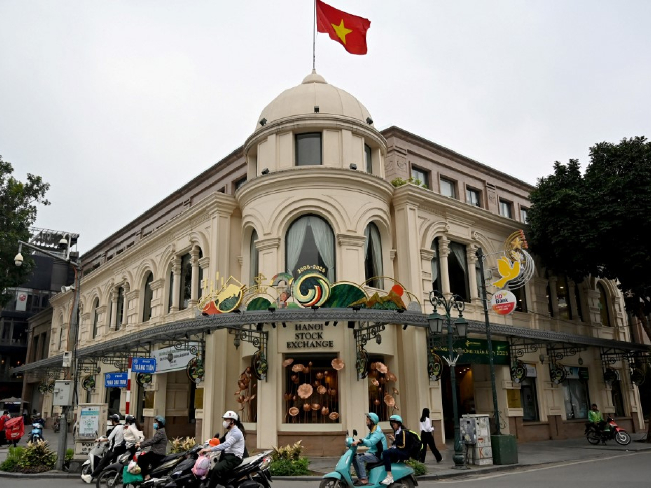 富時羅素將越南的市場地位，由前沿市場提升至新興市場，預計明年9月21日起生效。（法新社資料圖片）