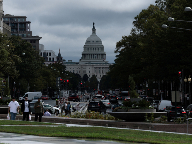 美國聯邦政府開始裁減僱員。(路透社資料圖片)