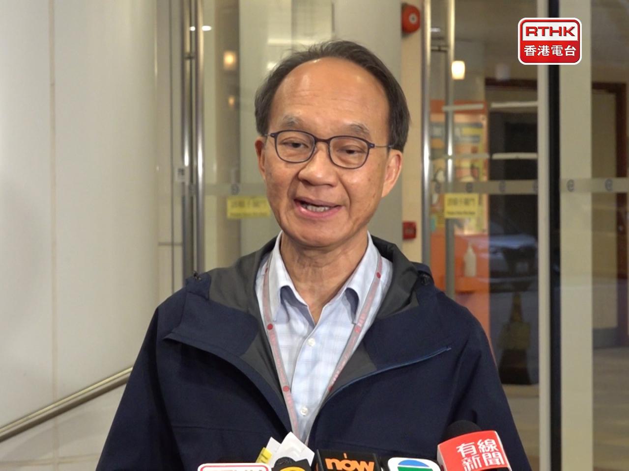 劉宇隆說，期待在大灣區建立自主疫苗生產及審批體系，實現自給自足，不再受制於外。(港台圖片)