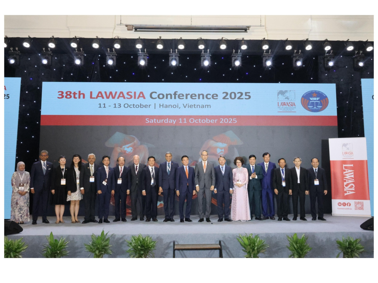 香港律師會代表團到越南河內出席「LAWASIA年度會議」。（香港律師會社交網貢圖片）
