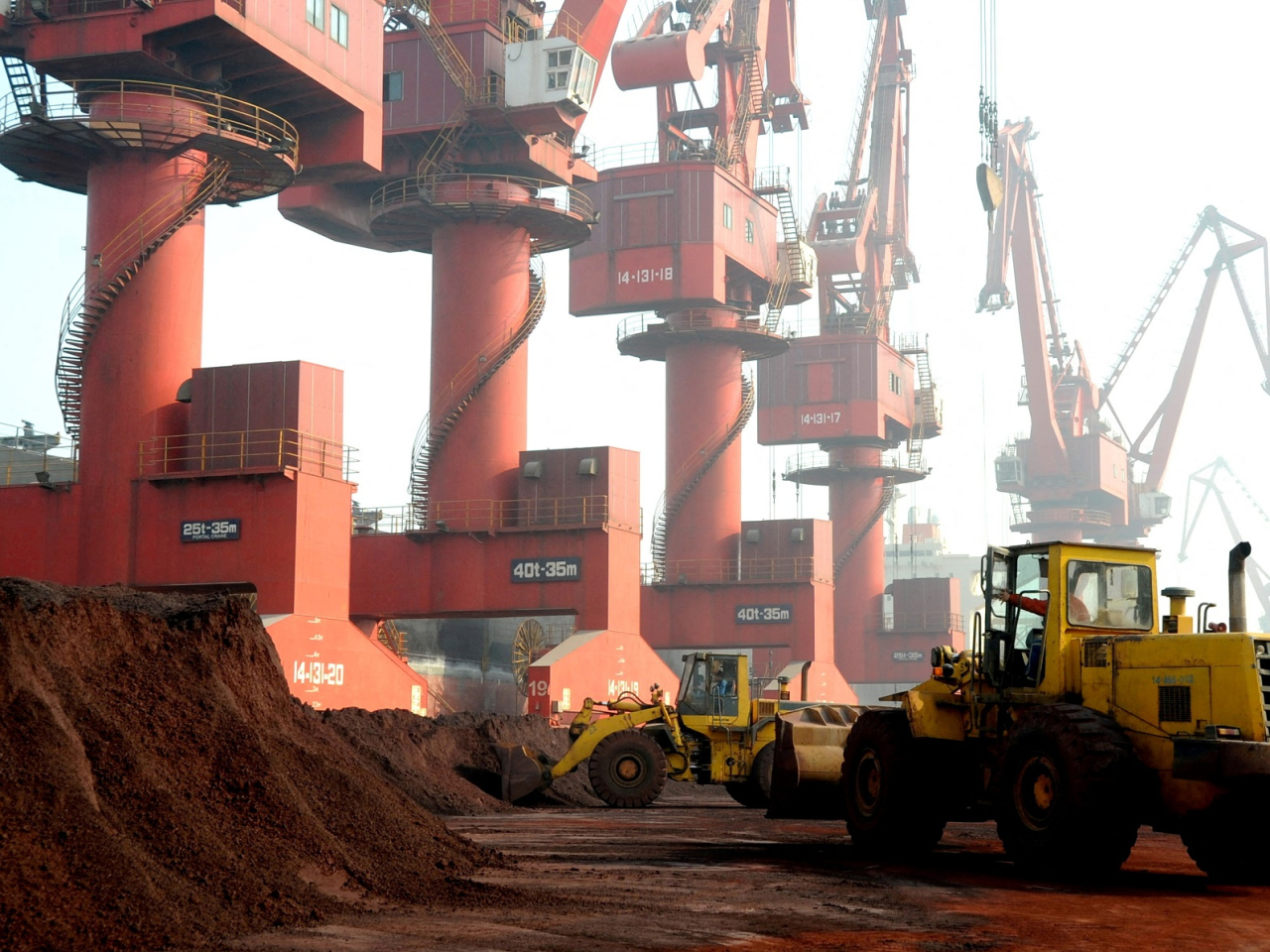 A commerce ministry spokesperson said it had informed the US in advance it planned to tighten its rare earth controls, and confirmed that the two sides remain in communication. File photo: Reuters