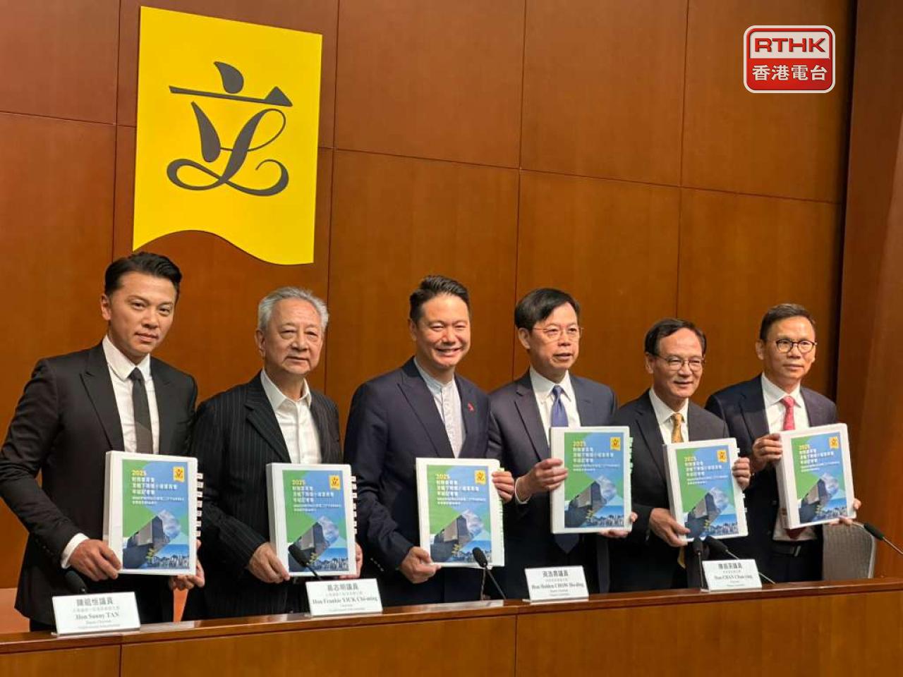 立法會財委會回顧2025立法年度的工作。（仇志榮攝）