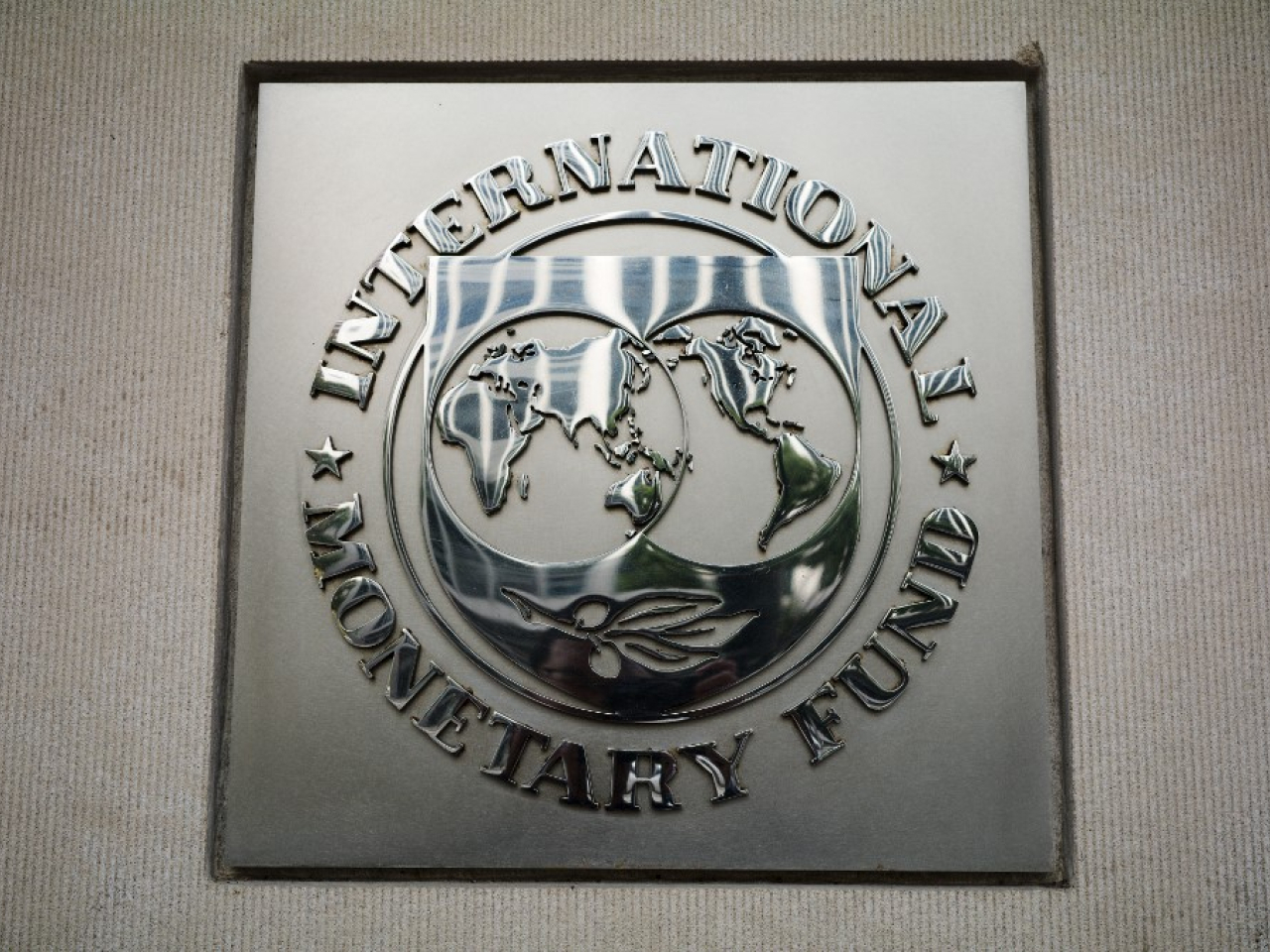 IMF指，美國總統特朗普威脅重啟中美貿易戰，將對全球構成重大風險，可能會顯著削減增長預測。（法新社資料圖片）