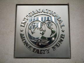 IMF指，美國總統特朗普威脅重啟中美貿易戰，將對全球構成重大風險，可能會顯著削減增長預測。（法新社資料圖片）